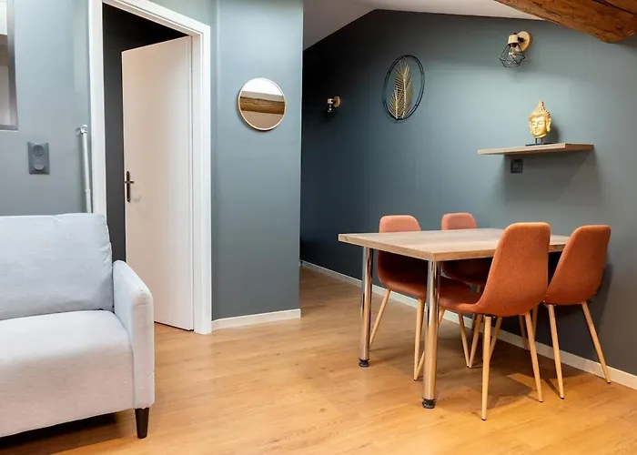 203 Anthracite - Design & Comfort Apartmán *